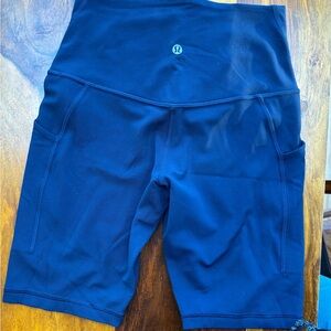 Lululemon Align shorts with side pockets